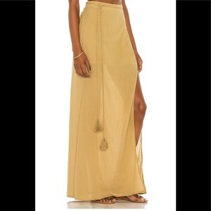 House of Harlow Khaki Skirt, size XS